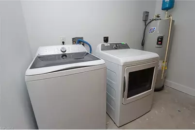 135 Gulfview Ave, Fort Myers Beach, FL 33931 - Photo 5