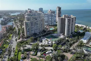 4551 Gulf Shore Blvd N, Naples, FL 34103 - Photo 5