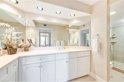 4551 Gulf Shore Blvd N #706, Naples, FL 34103 - Photo 13
