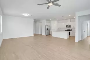 19097 Hinkley Dr, Estero, FL 33928 - Photo 11