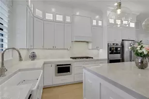 1325 Kings Way, Naples, FL 34104 - Photo 17