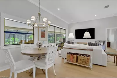 1325 Kings Way, Naples, FL 34104 - Photo 7