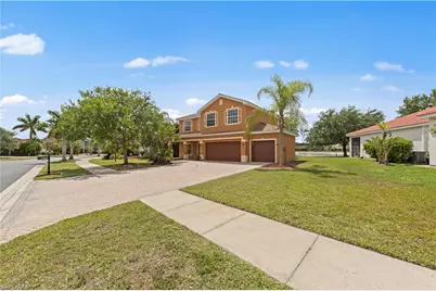 2859 Blossom Ct, Naples, FL 34120 - Photo 3