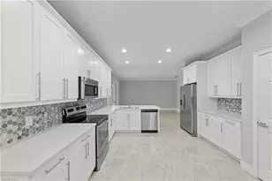 2859 Blossom Ct, Naples, FL 34120 - Photo 11