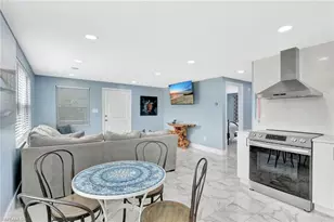 1009 Ridge St, Naples, FL 34103 - Photo 7