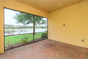 9122 Isla Bella Cir, Bonita Springs, FL 34135 - Photo 19