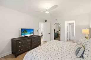 600 Neapolitan Way, Naples, FL 34103 - Photo 19