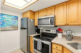 600 Neapolitan Way, Naples, FL 34103 - Photo 11