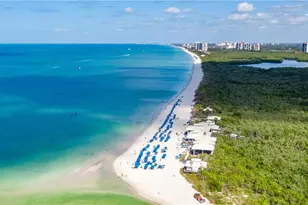 548 Tierra Mar Ln E, Naples, FL 34108 - Photo 3