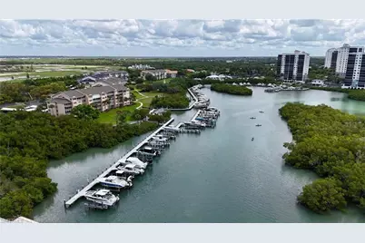 320 Horse Creek Dr #403, Naples, FL 34110 - Photo 9