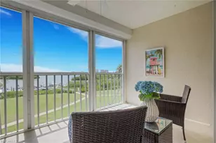 320 Horse Creek Dr, Naples, FL 34110 - Photo 5