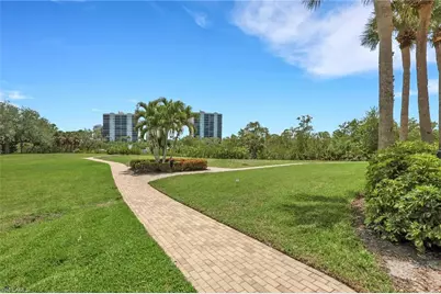 320 Horse Creek Dr #403, Naples, FL 34110 - Photo 29