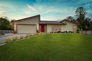 260 12th St SE, Naples, FL 34117 - Photo 1