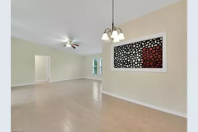 260 12th St SE, Naples, FL 34117 - Photo 5