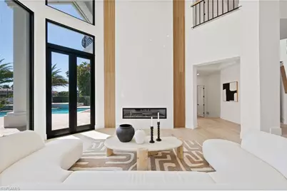 4260 Brynwood Dr, Naples, FL 34119 - Photo 7