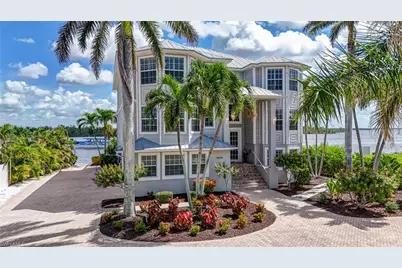 5640 Williams Dr, Fort Myers Beach, FL 33931 - Photo 7