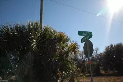 1 Hull Ct, Placida, FL 33946 - Photo 1