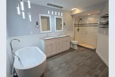 11620 Isle Of Palms Dr, Fort Myers Beach, FL 33931 - Photo 17