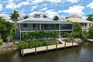 11620 Isle of Palms Dr, Fort Myers Beach, FL 33931 - Photo 3