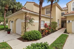 88 Silver Oaks Cir, Naples, FL 34119 - Photo 1