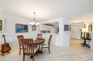 820 New Waterford Dr W, Naples, FL 34104 - Photo 9