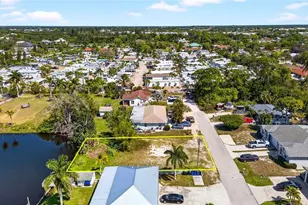 3916 Bennett Ln, Bonita Springs, FL 34134 - Photo 11