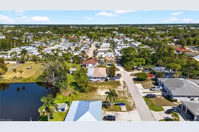 3916 Bennett Ln, Bonita Springs, FL 34134 - Photo 21