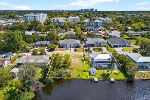 3916 Bennett Ln, Bonita Springs, FL 34134 - Photo 3