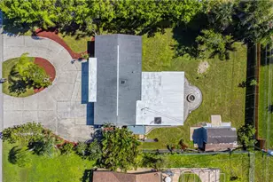 4567 San Antonio Ln, Bonita Springs, FL 34134 - Photo 3