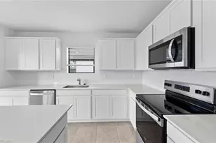 1028 Caloosa Breeze Dr, Labelle, FL 33935 - Photo 25