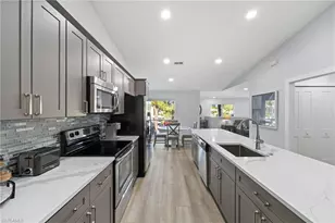 822 Gulf Pavilion Dr, Naples, FL 34108 - Photo 11