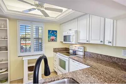 1700 Pine Valley Dr #210, Fort Myers, FL 33907 - Photo 3