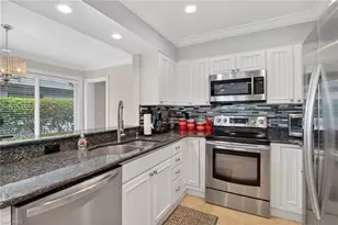 533 98th Ave N, Naples, FL 34108 - Photo 9