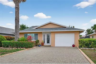 533 98th Ave N, Naples, FL 34108 - Photo 1
