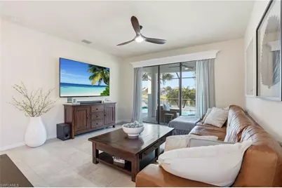 12010 Westmoreland Way, Fort Myers, FL 33913 - Photo 7