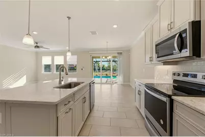 28181 Captiva Shell Loop, Bonita Springs, FL 34135 - Photo 11