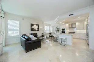 285 Grande Way, Naples, FL 34110 - Photo 3