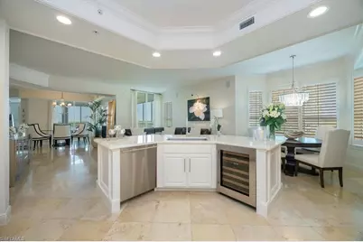 285 Grande Way #706, Naples, FL 34110 - Photo 7