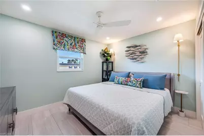 1021 3rd St S #310, Naples, FL 34102 - Photo 17