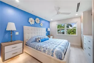 1021 3rd St S, Naples, FL 34102 - Photo 15