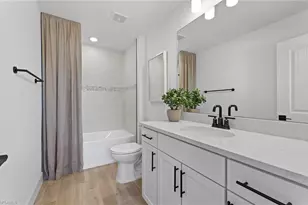 10137 Seaside Wy, Bonita Springs, FL 34135 - Photo 5