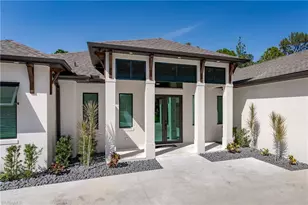 167 9th St SW, Naples, FL 34117 - Photo 5