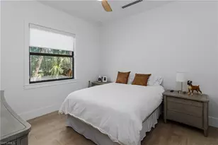 167 9th St SW, Naples, FL 34117 - Photo 33