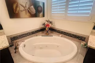 6574 Amarone Ln, Naples, FL 34113 - Photo 25