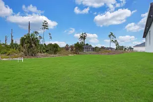 380 Cratsley Ave S, Lehigh Acres, FL 33974 - Photo 29