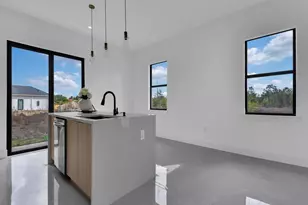 380 Cratsley Ave S, Lehigh Acres, FL 33974 - Photo 9