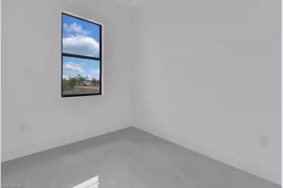 380 Cratsley Ave S, Lehigh Acres, FL 33974 - Photo 25