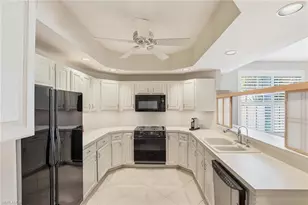 281 4th St S, Naples, FL 34102 - Photo 17