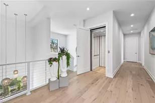 886 San Marco Rd, Marco Island, FL 34145 - Photo 13