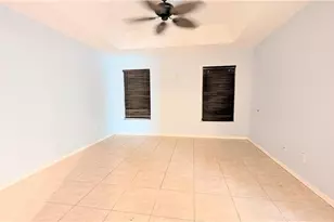 3017 S Balsam Cir, Labelle, FL 33935 - Photo 13